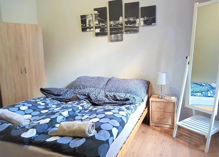 アパートホテル Aurora