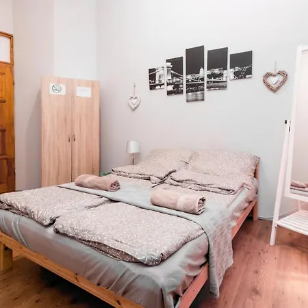 Hotel apartamentowy Aurora *